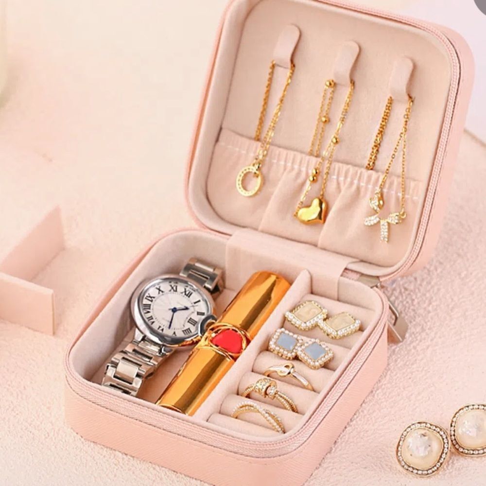 TRAVEL JEWELRY BOX IN PINK